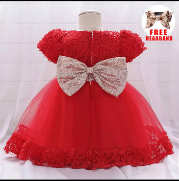 Vestido rojo con lazo