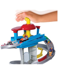 Paw Patrol, True Metal Adventure Bay Rescue Way Playset con 2 vehículos exclusivos, escala 1:55